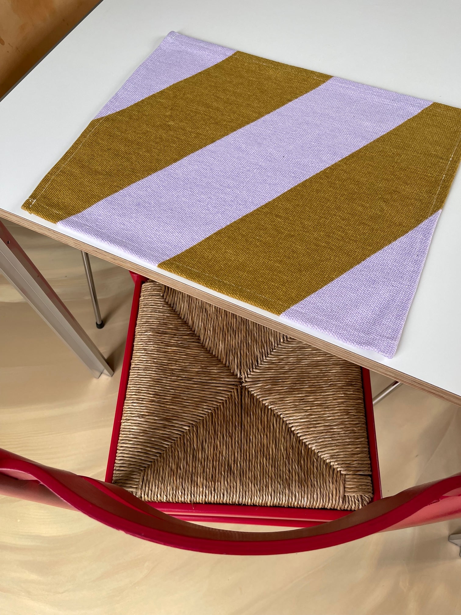 Dækkeserviet skrå - Lllla/okker